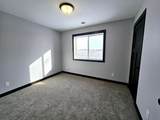 867 Goves Way - Photo 14