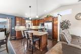 12012 Mayview Curve - Photo 13