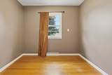 1009 Center Street - Photo 16