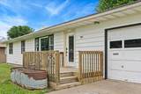 1009 Center Street - Photo 3