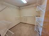 113 Sarnia Street - Photo 32