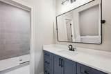 3061 Lake Shore Boulevard - Photo 58