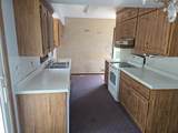 6301 Oak Knoll Plaza - Photo 10
