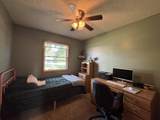 2722 Albion Avenue - Photo 24
