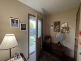 2722 Albion Avenue - Photo 6