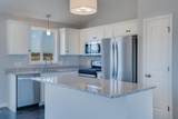 345 Roberts Avenue - Photo 5