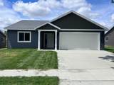 1423 Sunrise Avenue - Photo 2