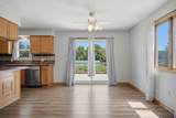 717 Colonial Circle - Photo 10
