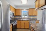717 Colonial Circle - Photo 14