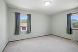 717 Colonial Circle - Photo 15
