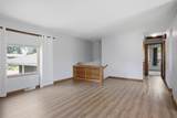 717 Colonial Circle - Photo 6