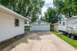 2813 12 Avenue - Photo 2