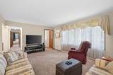1589 Crest Drive - Photo 4