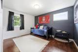 1221 Roosevelt Avenue - Photo 11