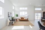 2517 42nd Avenue - Photo 4