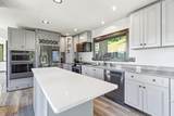 1020 Lake Street - Photo 10