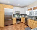 1917 Summit Avenue - Photo 16