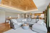 148 Medinah Circle - Photo 3