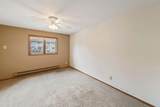 930 Lyn Way - Photo 11
