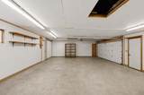 6399 Lake Sarah Heights Drive - Photo 20
