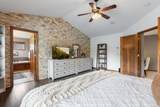 1752 Carriage Drive - Photo 23