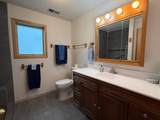215 Gould Avenue - Photo 28