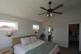 818 Holton Avenue - Photo 33