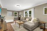8236 Dupont Avenue - Photo 2