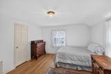 913 10th Street - Photo 20