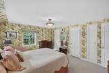 913 10th Street - Photo 22