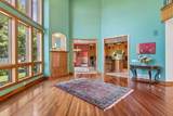 16300 Valley Drive - Photo 18