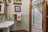 16300 Valley Drive - Photo 30