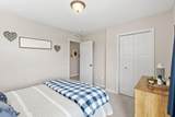882 Geneva Road - Photo 12