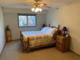 880 Lyn Way - Photo 18