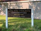 880 Lyn Way - Photo 2