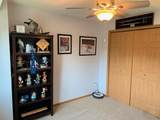880 Lyn Way - Photo 21