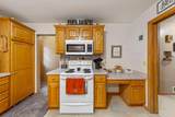 302 Douglas Street - Photo 15