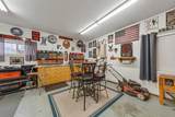 302 Douglas Street - Photo 35