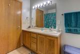 1038 Syme Avenue - Photo 19