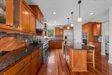10614 Maple Boulevard - Photo 11