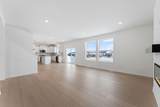 8595 Farmstead Avenue - Photo 3