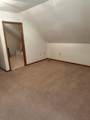 523 Davis Avenue - Photo 15