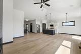 909 Acorn Court - Photo 16