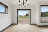 909 Acorn Court - Photo 20