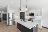 909 Acorn Court - Photo 3