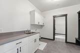 909 Acorn Court - Photo 30