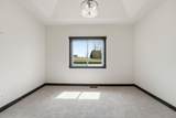 909 Acorn Court - Photo 39