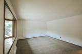 643 Pioneer Road - Photo 7