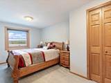 15809 Pine Shores Road - Photo 11
