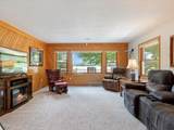 15809 Pine Shores Road - Photo 6